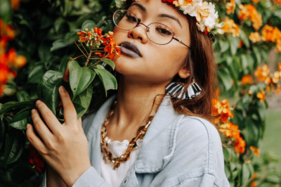 Royal Attitude Status in English