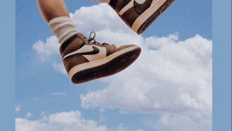 Travis Scott Sneakers for multiple styling