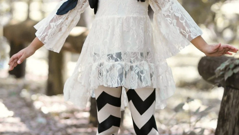 Girls Looking Elegant Lacey Tunic and Striped Legging Set
