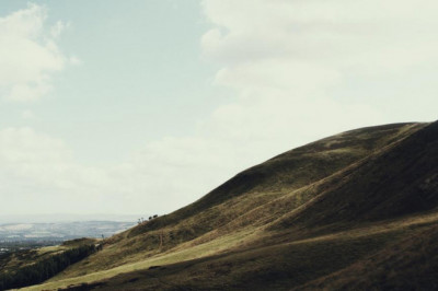 17 signs you work with face cream