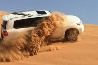 Dhow Cruise in Dubai - A Romantic Attraction on Dubai Creek