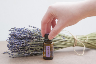 How Ingesting Select Essential Oils Can Make a Difference in Your Day