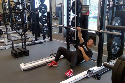 The benefits of exercising with gym equipment