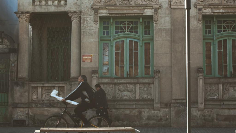 sage advice about greek news online from a fiveyearold