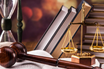 Lawyer required on retainership at Mumbai