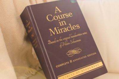 A Course in Miraclesssss by The Foundation for Inner Peace