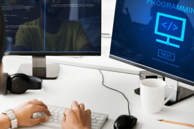 Hire Dedicated Virtual React Native Developers Within 48 Hours | Optymize