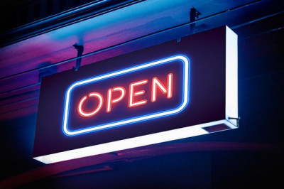 Why Choose illuminated Signage for Your Business | VIC Signs