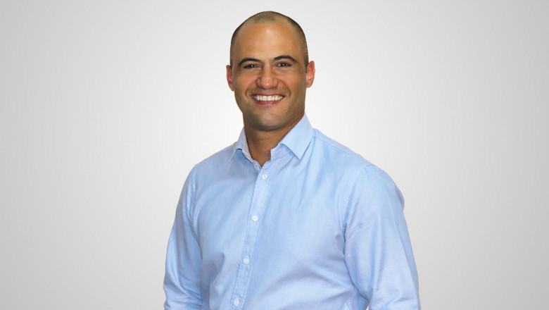 Dr. Stavros Economou: Offering Aesthetic Plastic Surgery Treatments