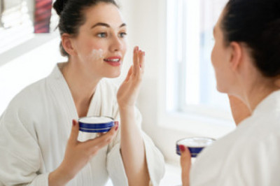 Using Beauty Supplements Reduces The Symptoms Of Aging Among Other Health Benefits