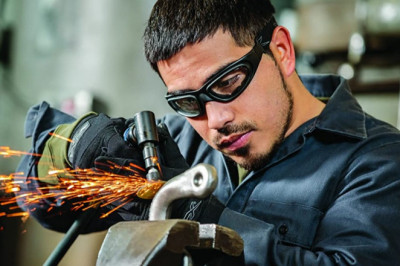 What is The use Of Safety Goggles For Laser Cutting Machine |Industrial Requirement | Best Laser Goggles Supplier