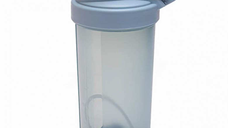 Gym Shaker Bottle with Embossed Scales From Artecue