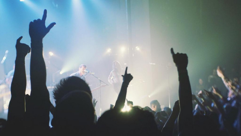 weapon seller account