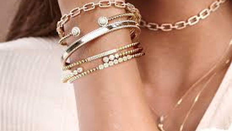 What makes wholesale jewelry so appealing to consumers in 2022?