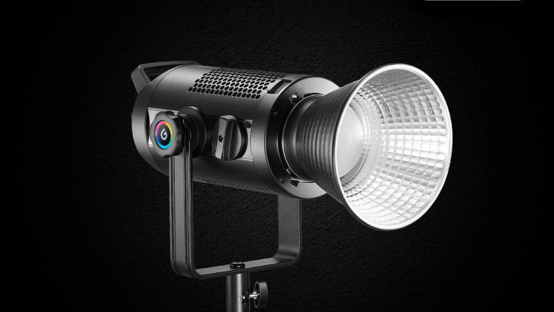 Choose to Hire A Digital Camera?