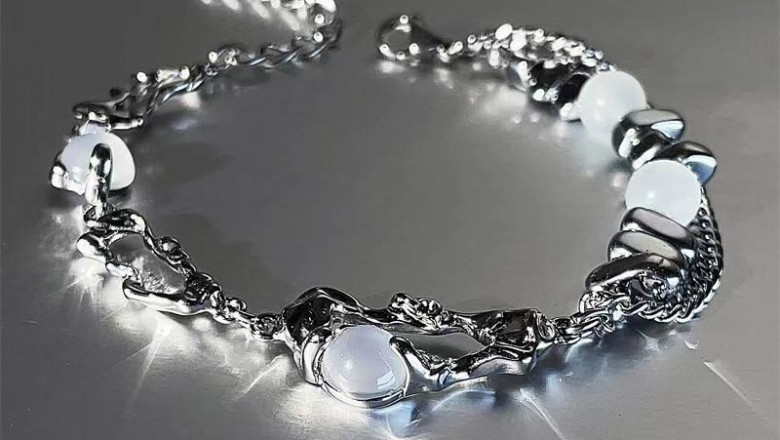 How Much Do You Know about Wholesale Jewelry sold by the kilo?