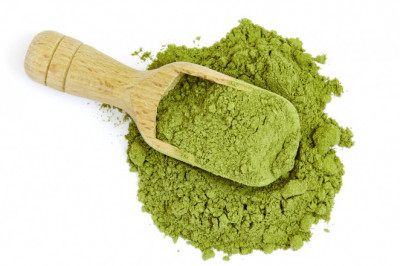 5 of the healthiest, most nutritious moringa powders you can use right now