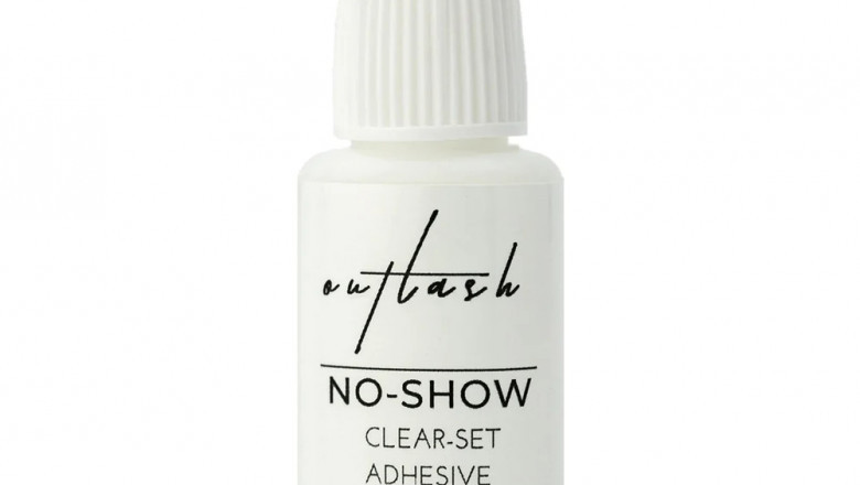 How To Apply Clear Lash Glue