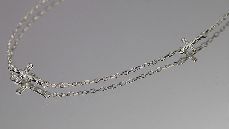 Where can I find wholesale jewelry suppliers for my boutique store?