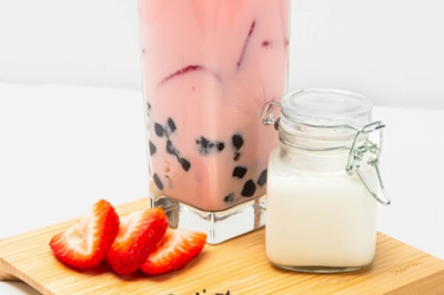 Strawberry Milk Tea - Sugar Bobo Fresh Strawberry Milk Tea