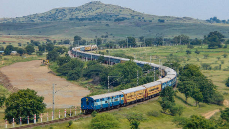 Online Train Running Status
