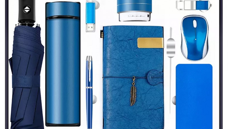 Custom-made soft PVC keychains