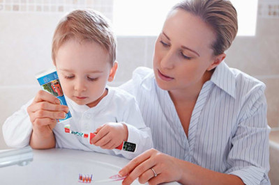 Importance of Teeth Cleaning from a Kids Dentist in Carlsbad for your kids