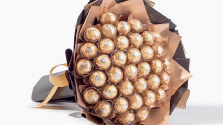 Send or Deliver Fresh Flowers to Sohar to spread Happiness- Giftsonclick