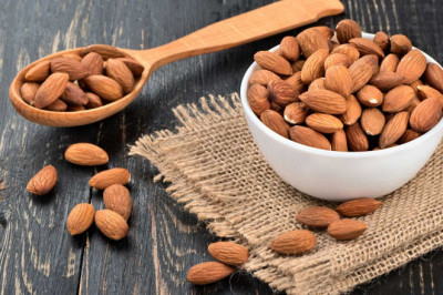 Why Should You Include Almond Nuts In Your Daily Diet?