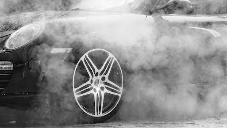 Why You Should Steam Clean Your Car - Fortador