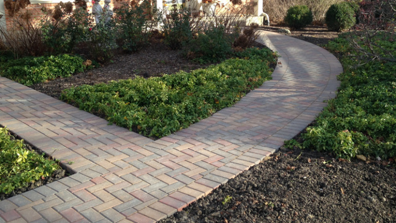 To maintain your paver surfaces spotless and unharmed: Use Grassroots Landscape Specialties services