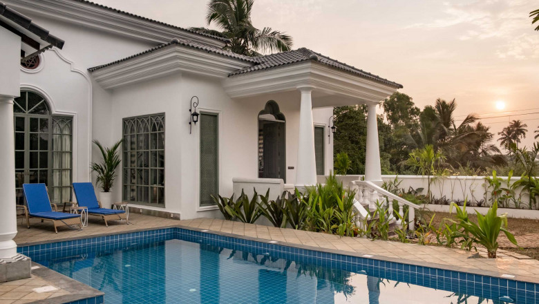 Beach side luxury villa in Goa for rent