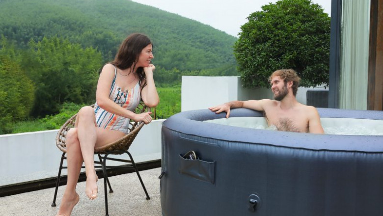 Buy the best hot tubs online