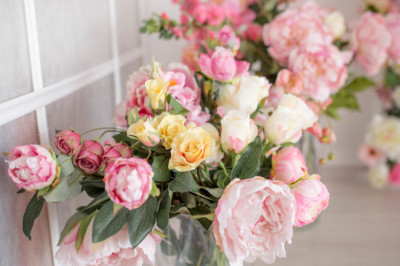 Artificial Flowers: The Perfect Gift For Your Loved One