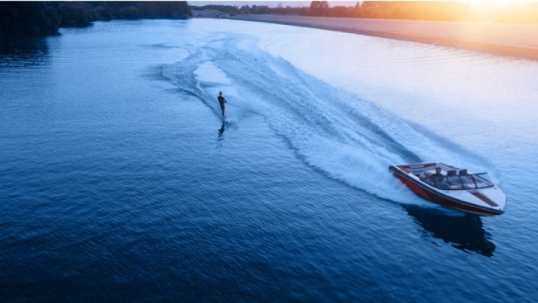 A Great Boating Safety Certificate's Components