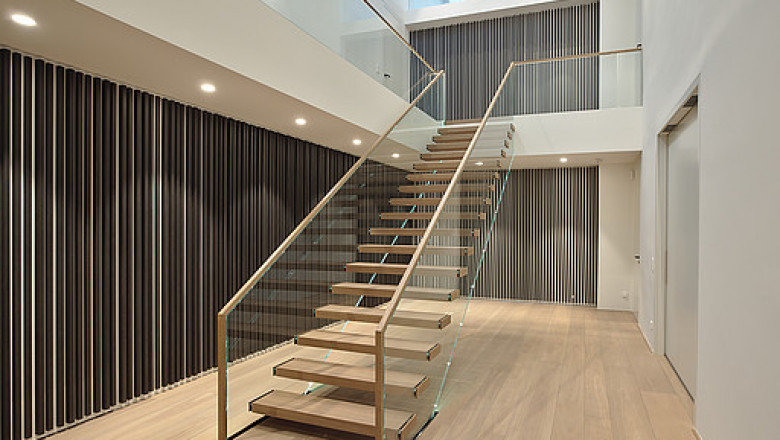 Questions to ask before hiring a home renovation expert