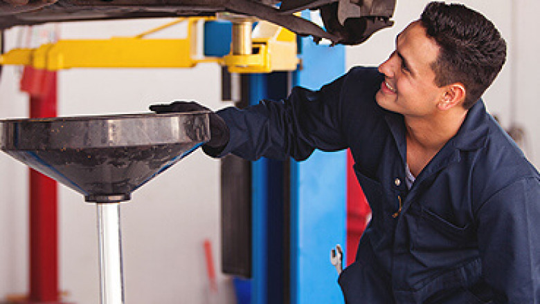 Some basic car maintenance that every driver and car owner must be aware of