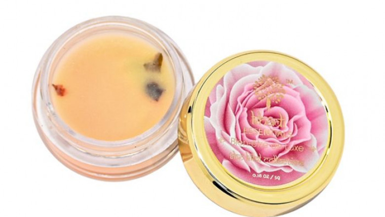 How to Care for Your Lips naturally?