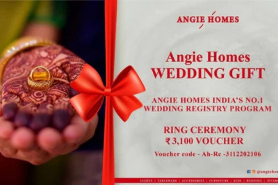 Find the best Gift for an Engagement Ceremony at affordable price.