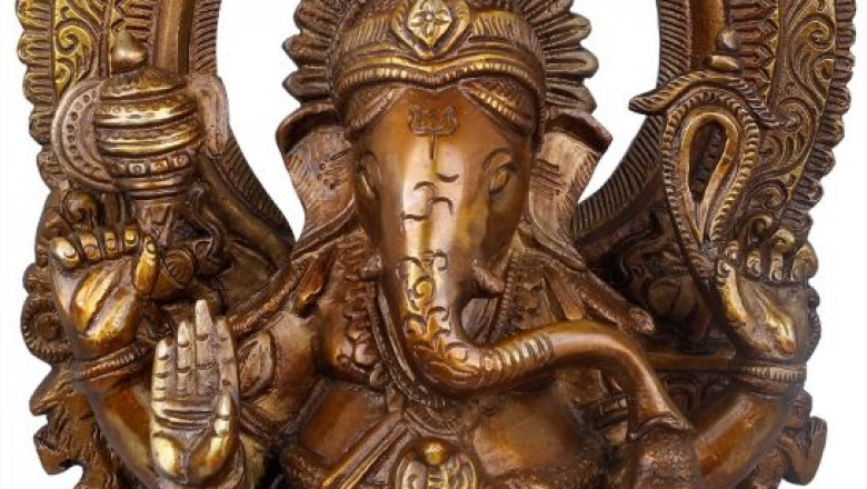 Lord Ganesha Idols Seated on Kirtimukha Throne