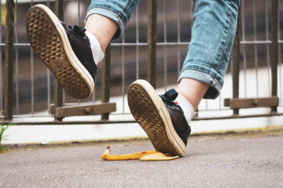 Why Hire Slip and Fall Injury Lawyers for Your Slip and Fall Accident Claim?