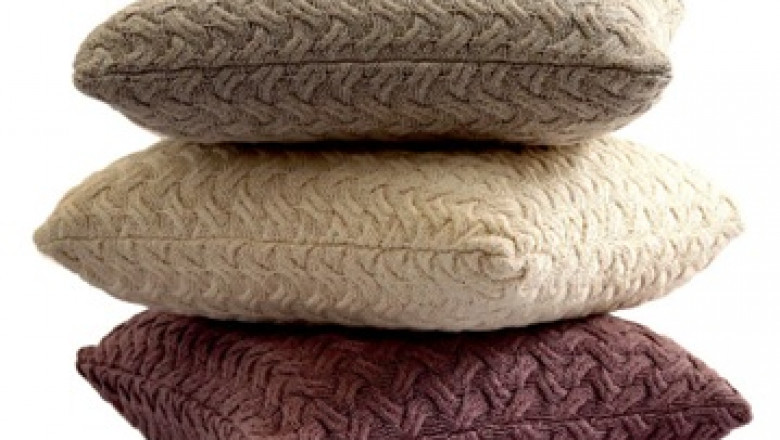 5 Great Gifts for Diwali : AC Blanket, Bed Cover, Throws, Cushion Covers & Cotton Quilt