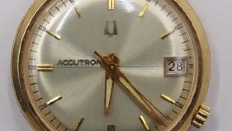 Purchasing Collectibles at Online Vintage Auctions