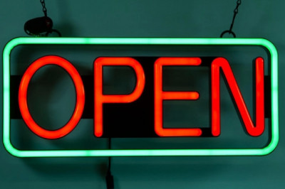 Reasons Why Using LED Open Signs a Good Idea Your Business