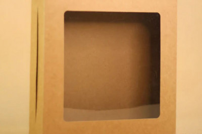 Enjoy the Festive Season by Ordering Brownie Boxes in Wholesale