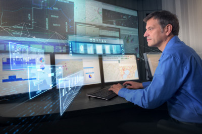 Power Management Systems are based on a network of sensors and devices