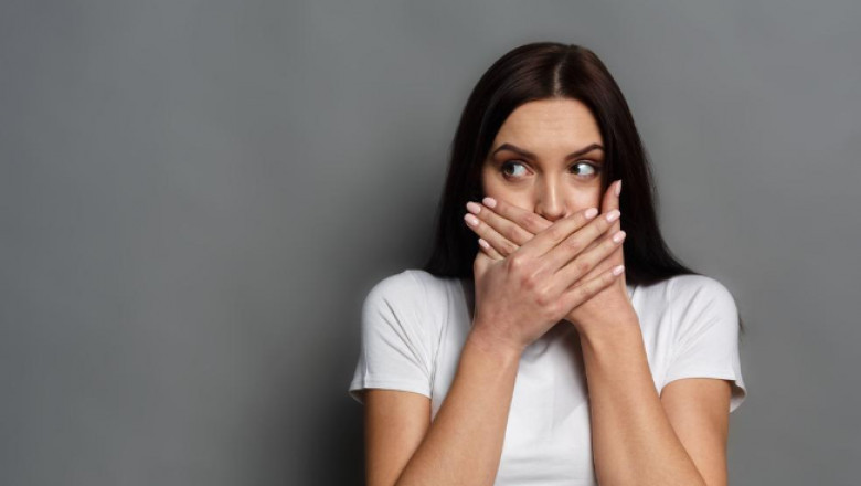 Did Your Dental Crown Fall Out? --A List of Do’s and Don’ts
