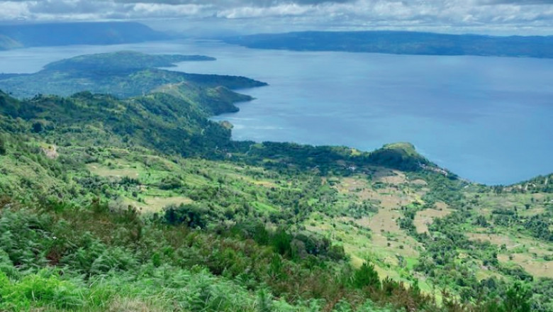 Lake Toba & Medan Tour