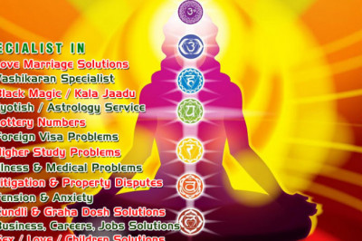 Differences between Vedic astrology and Western astrology. +91-9914522258