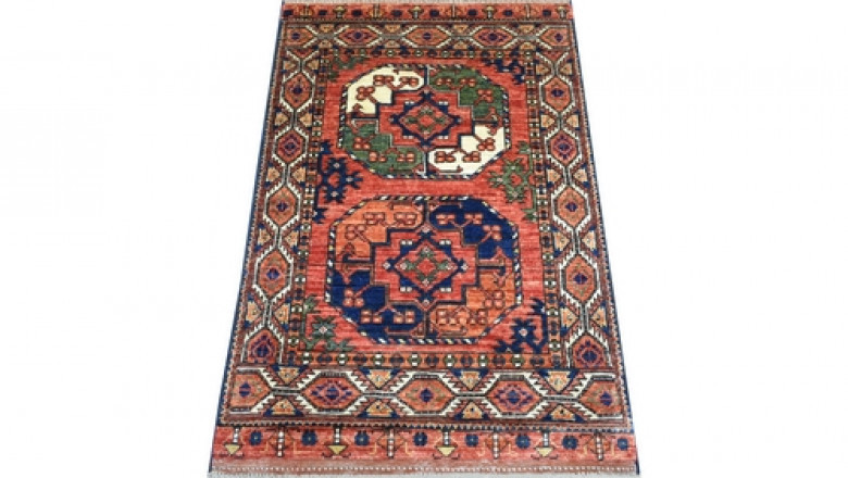 What Separates Oriental Rugs from Square Rugs